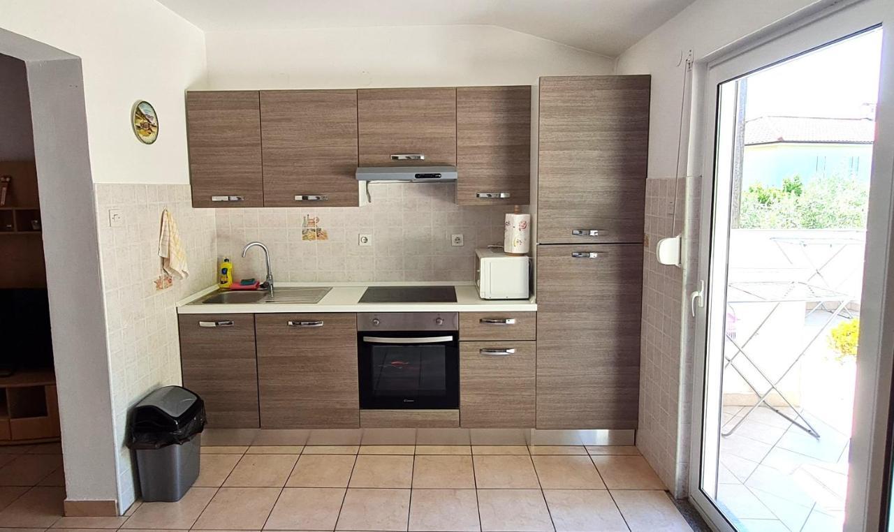 Apartman Samblic Đảo Krk Ngoại thất bức ảnh